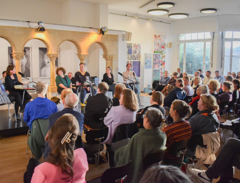 Literární večer v Berlíně u jezera Wannsee, foto: Alena Radiměřská