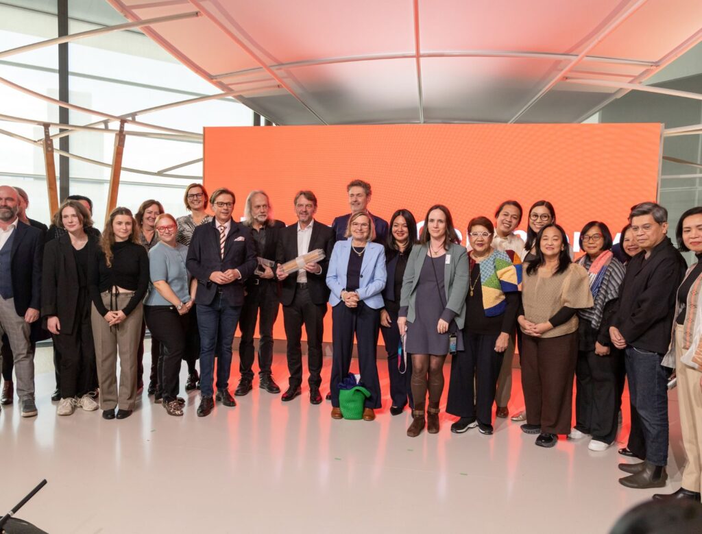 Frankfurtský knižní veletrh 2025, předání GastRolle, foto: Pavel Němec